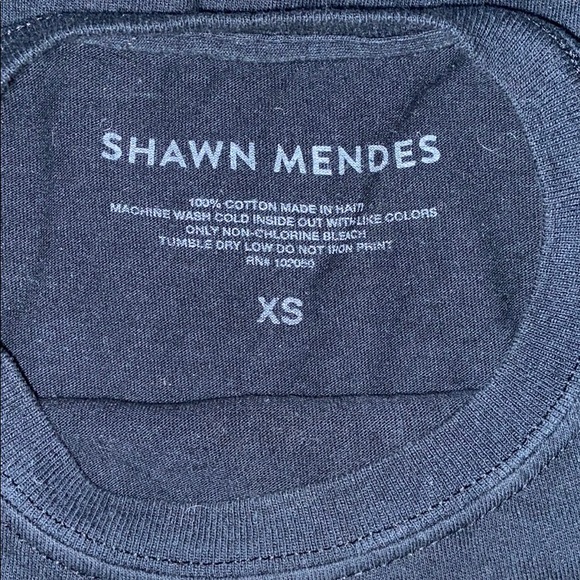 Shawn mendes shirt - Picture 3 of 4